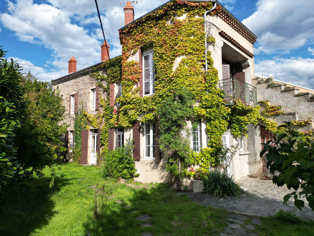 Belle demeure bourgeoise ANNONAY avec jardin - photo 3