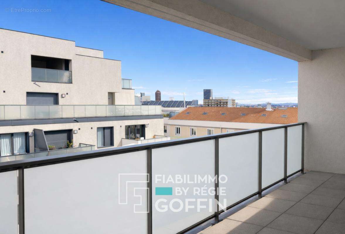 Appartement à LYON-8E