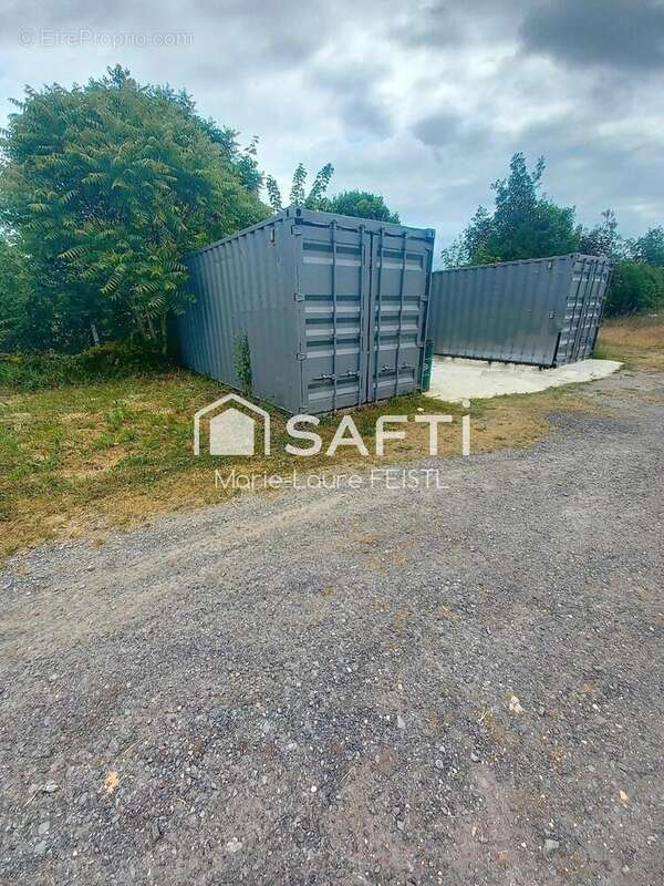 Photo 4 - Commerce à LOCHES