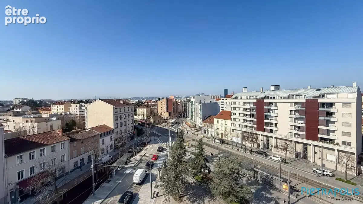Appartement 5 pièces 125 m² à vendre à Villeurbanne (69100) - photo 9