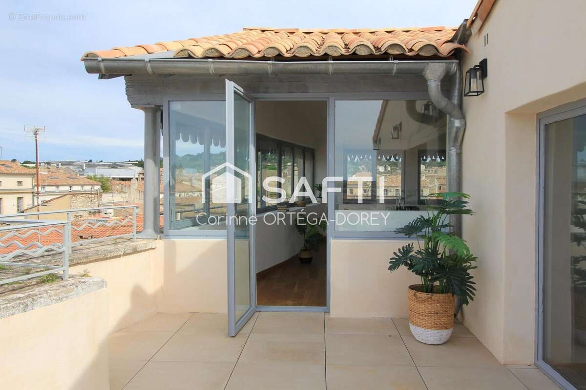 Photo 3 - Appartement à NIMES