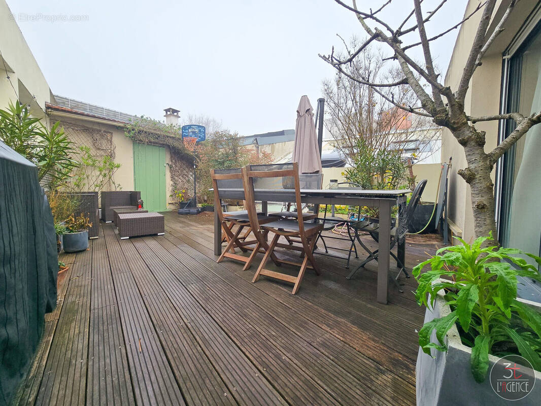 Maison à MONTREUIL
