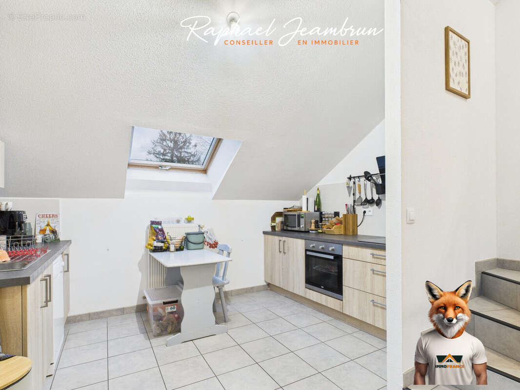 Appartement à NAISEY-LES-GRANGES