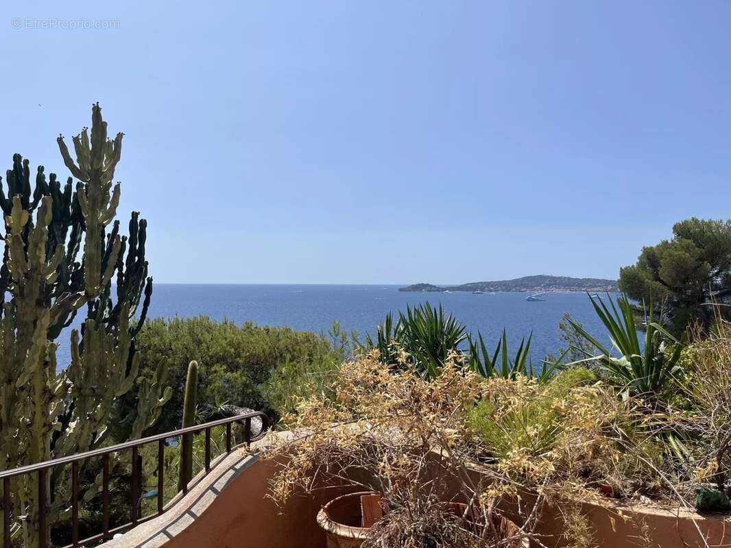 Eze - Cap Estel - Villa d'exception à rénover - photo 3