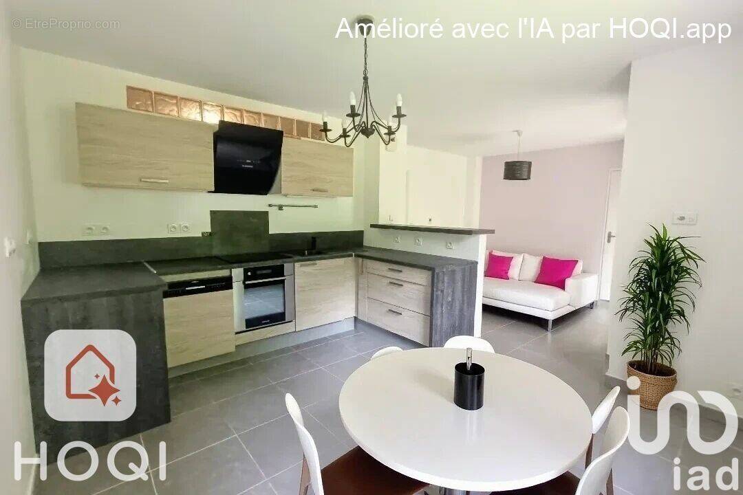 Photo 1 - Appartement à POISAT