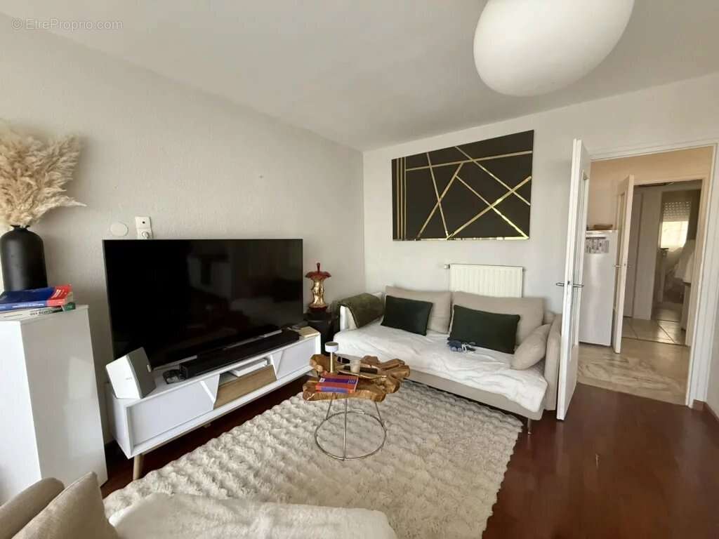 Appartement à EVIAN-LES-BAINS