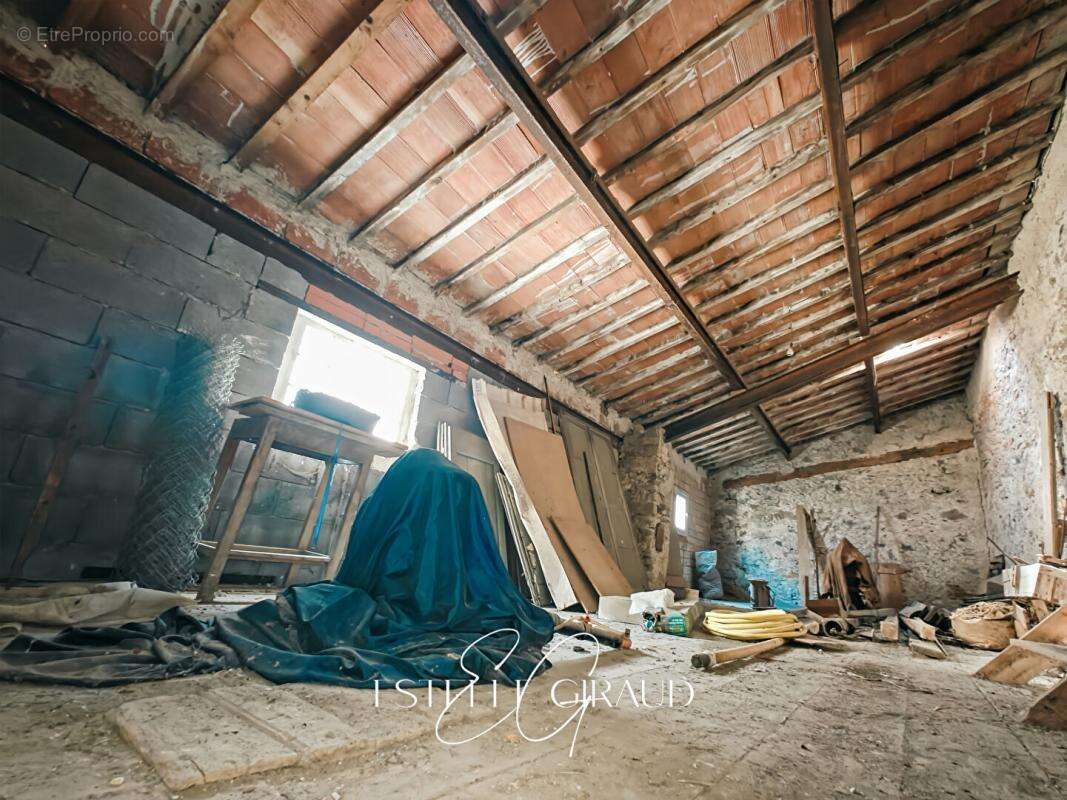 Maison à CAUNES-MINERVOIS