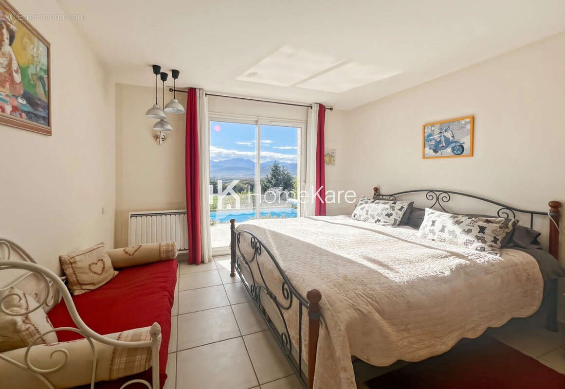 Maison 165 m² à Castelginest  - photo 4