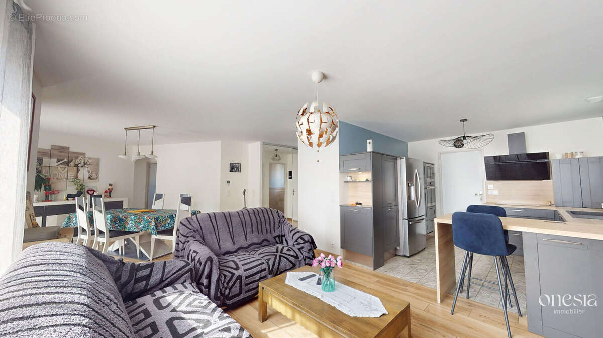 Maison 92 m² à Serres-Castet  - photo 2