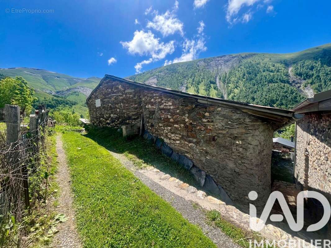Photo 8 - Maison à BESSE