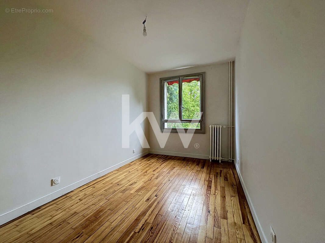 Appartement 65 m² à Rueil-Malmaison  - photo 9