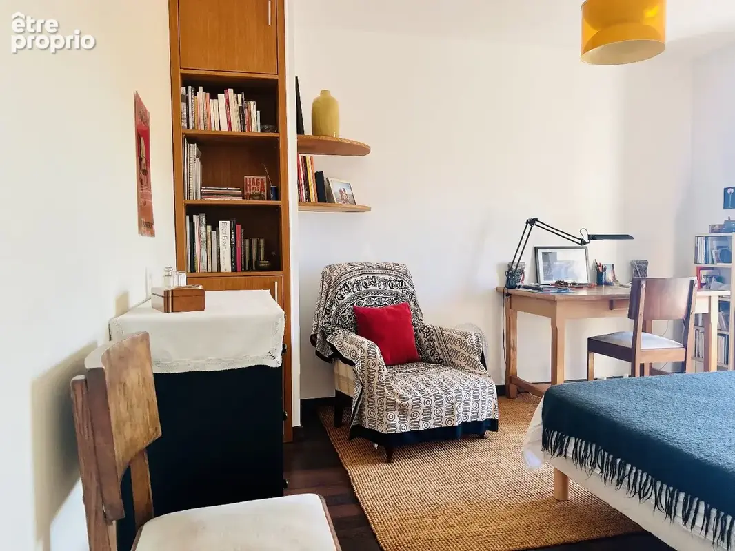 T2 - 2ème étage avec combles privatifs de 45.97 m² de surface utile - photo 8