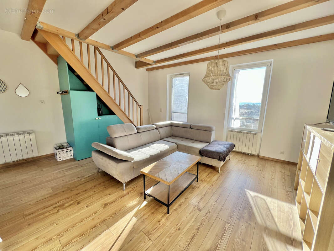 Appartement à SAINTE-TULLE