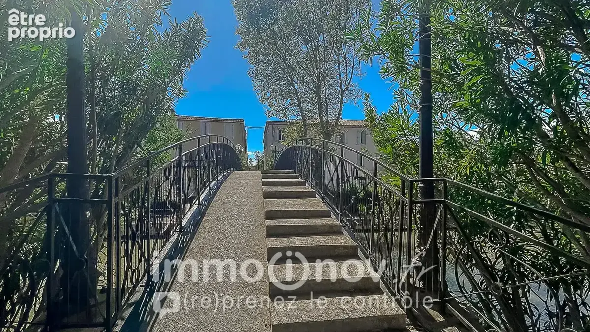 EXCLUSIVITE - Ensemble immobilier à rénover avec maison, appartement et garage - photo 6