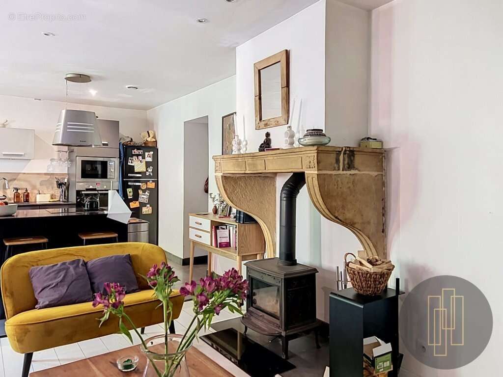 Exclusivite- chessy- maison en pierres 100 m²- - photo 4