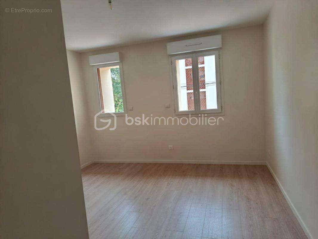 Maison à ROMANS-SUR-ISERE