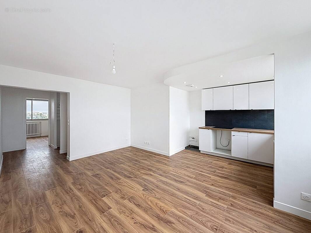 Appartement à MAISONS-ALFORT
