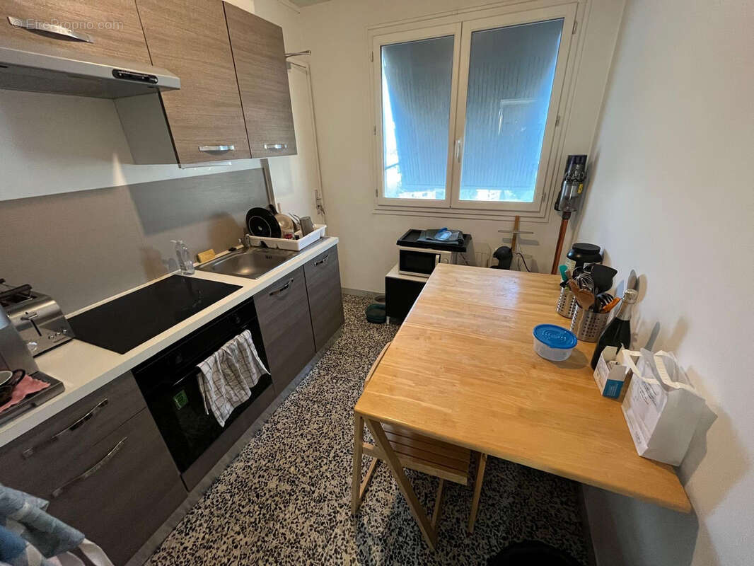 Appartement à MARSEILLE-9E