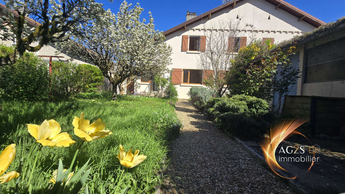 Maison à PONTCHARRA