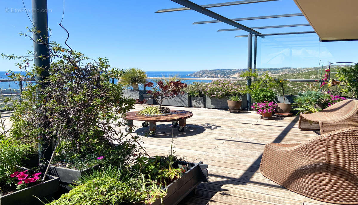 Exceptionnel T4 vue mer ? Terrasses XXL ? Résidence Grand Baie 13016 Marseille n°5 - Appartement à MARSEILLE-16E