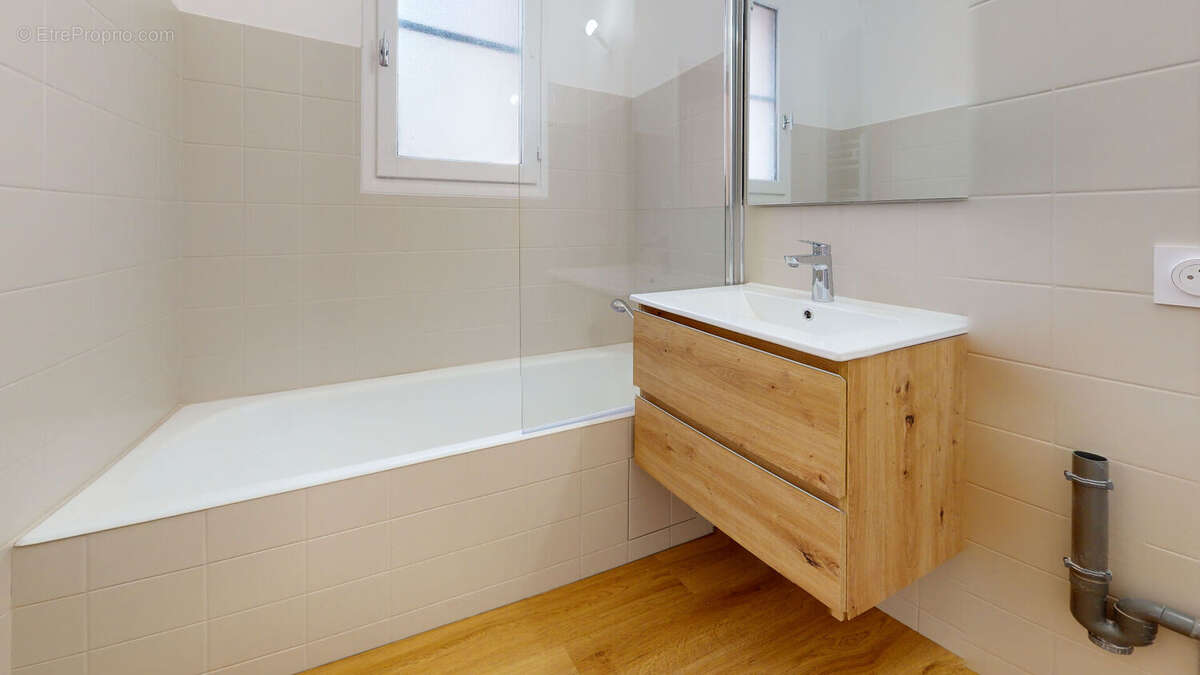 Appartement à SAINT-RAPHAEL