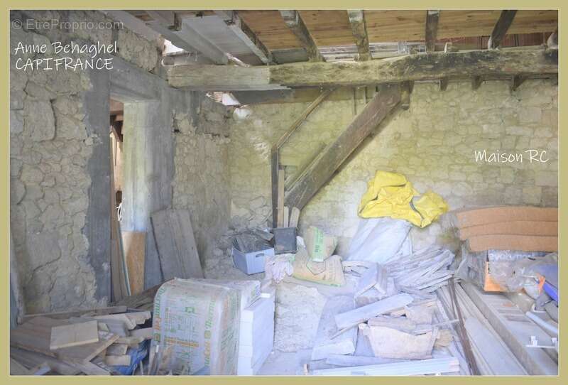 Maison à LAMONTJOIE