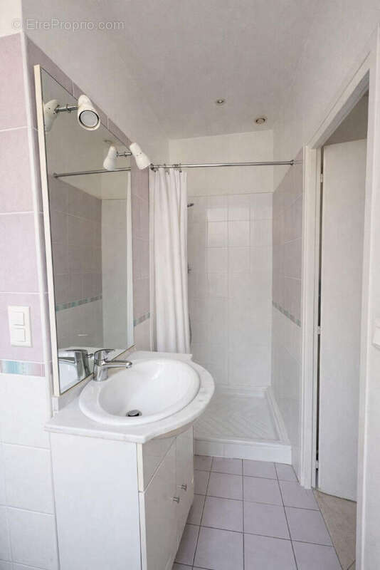 Appartement à LA TOUR-DU-PIN