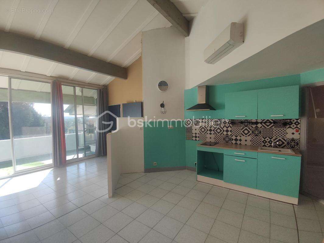 Appartement à PONT-SAINT-ESPRIT