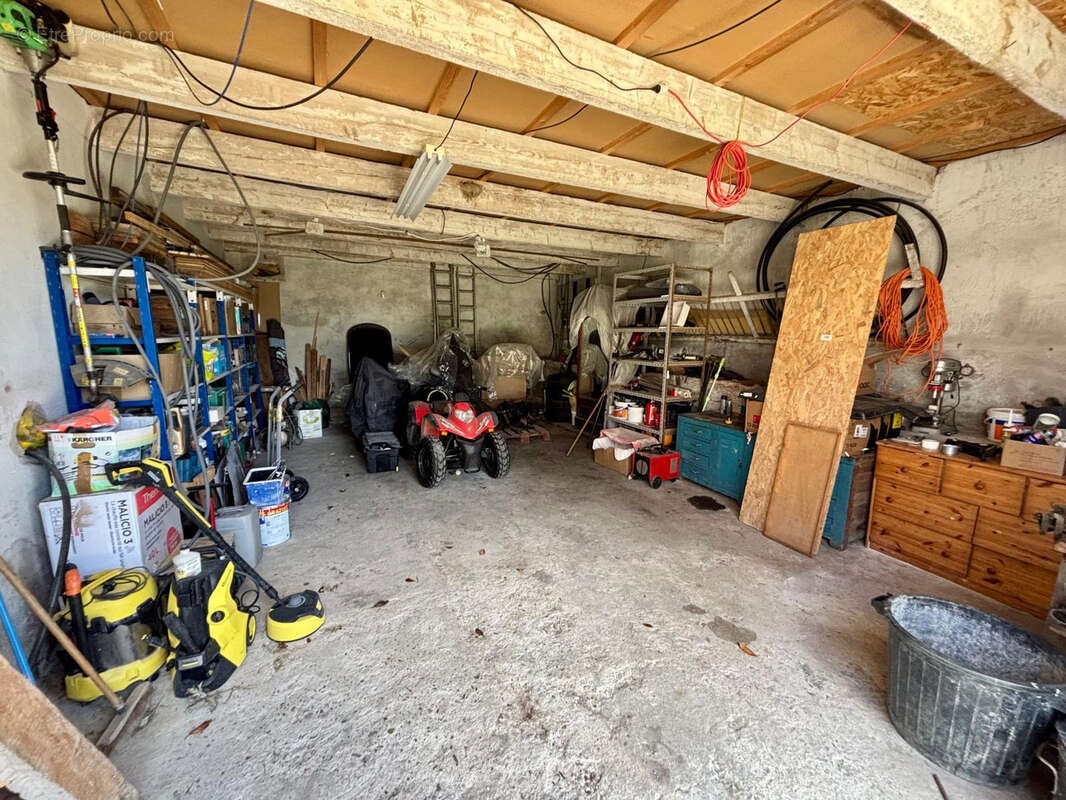 Maison à BONLIEU-SUR-ROUBION