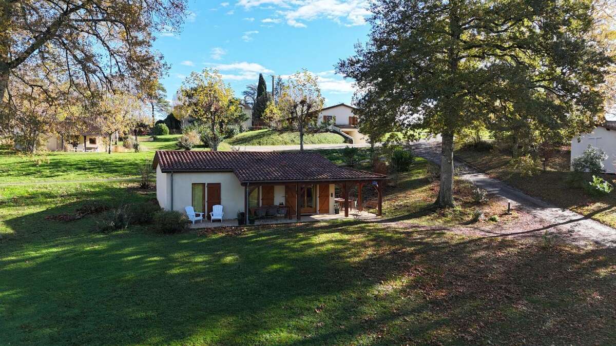 Maison à GOURDON