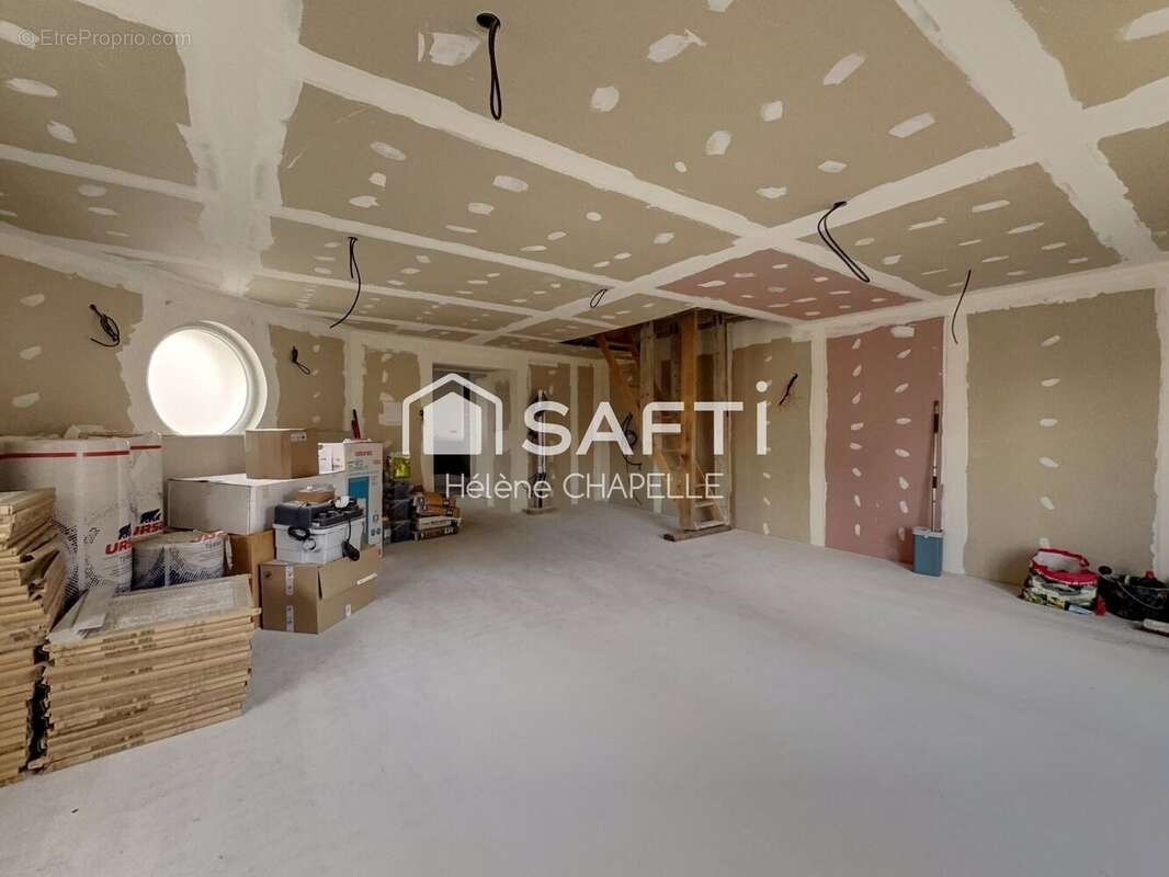 Photo 3 - Maison à NEUILLY-EN-THELLE