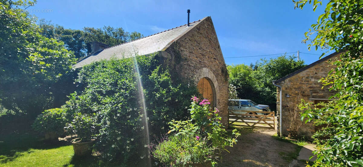 Maison à CLOHARS-CARNOET