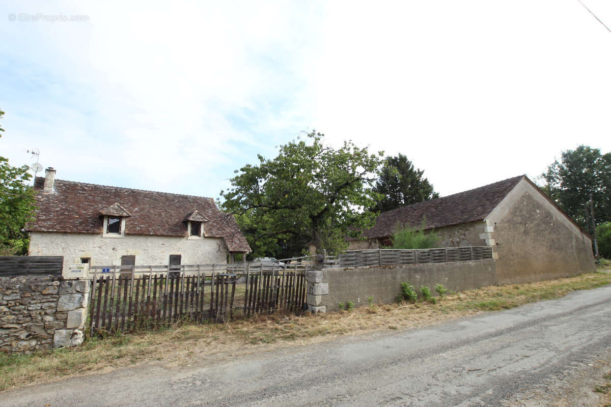 Maison à ARCHIGNY