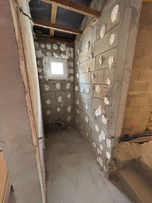 Maison à rénover 130 m² sur 300 m² de terrain - Breteuil 60120 - photo 5