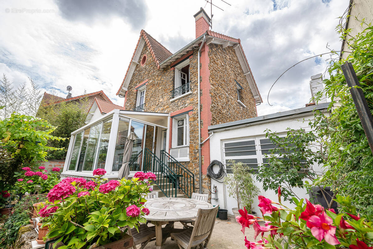 Maison à JOINVILLE-LE-PONT