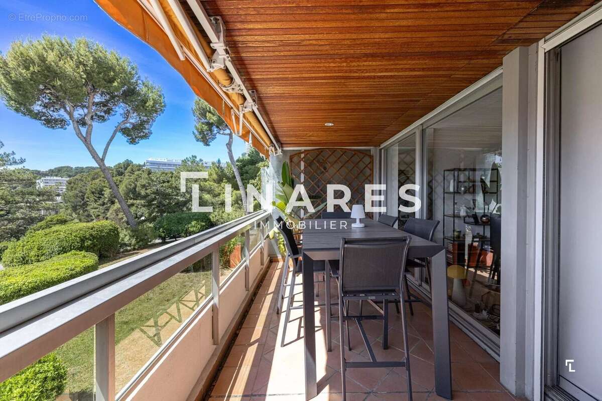 Appartement à MARSEILLE-8E