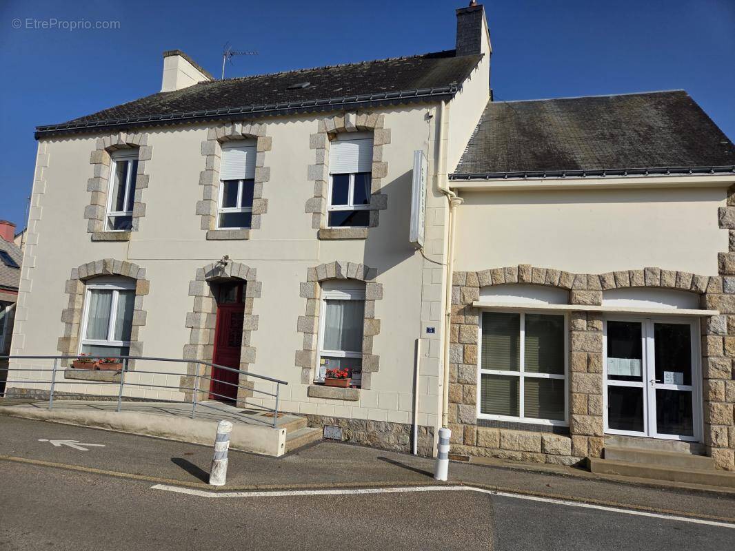 Maison à NEULLIAC
