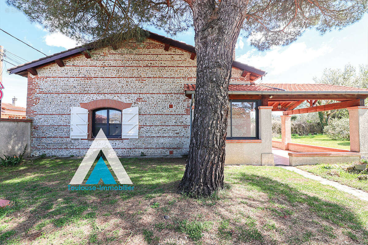 Maison à EAUNES