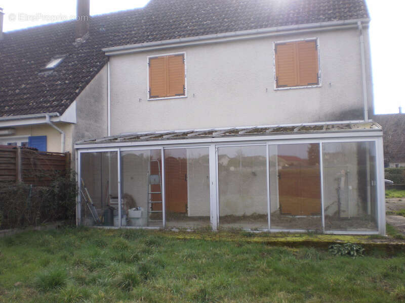 Maison à AVERMES