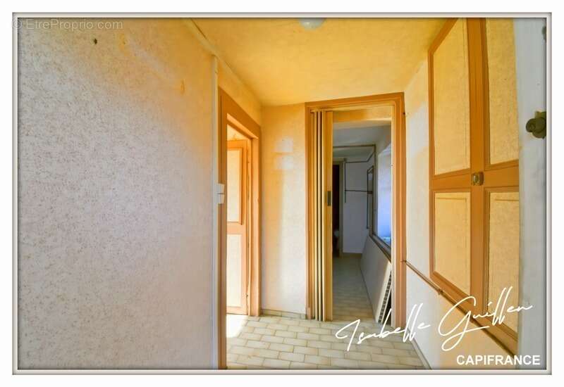 Maison à LE CHATELET