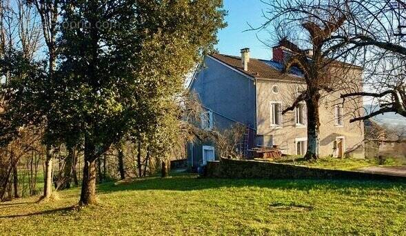 Maison à LISSAC-ET-MOURET