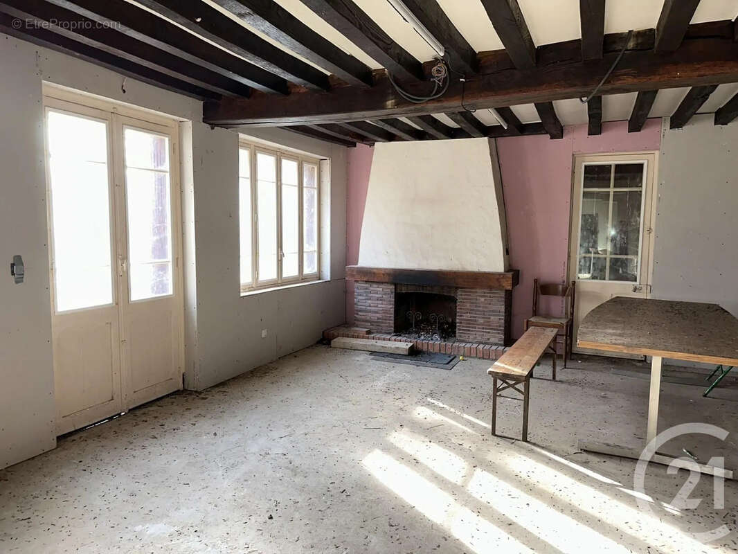Maison à SAVIGNY-EN-SANCERRE