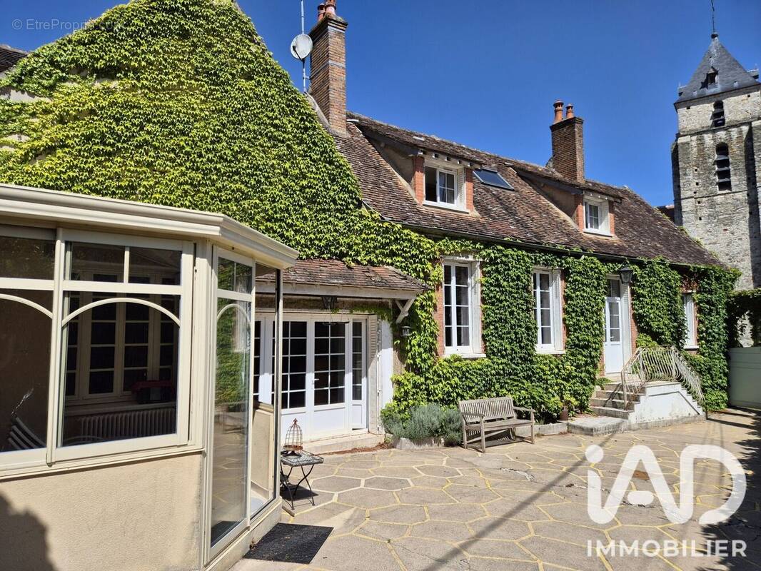 Photo 1 - Maison à CHAMPIGNY