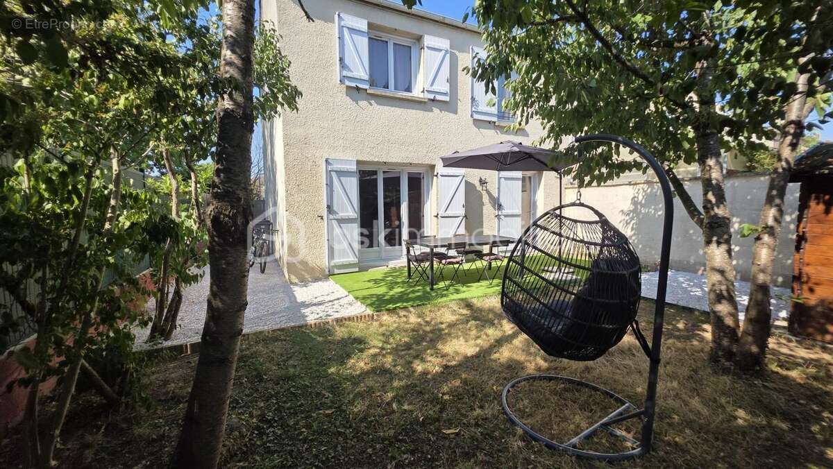 Maison 85 m2 - 3 chambres - garage et jardin - photo 8