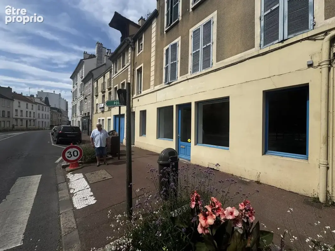 Commerce à SAINT-GERMAIN-EN-LAYE