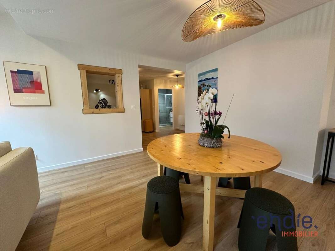 Appartement à LARUNS