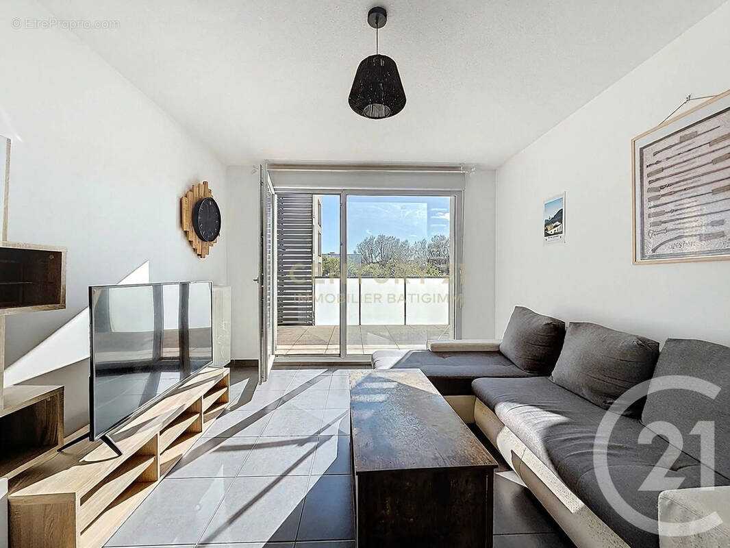 Appartement à L'ISLE-D'ABEAU