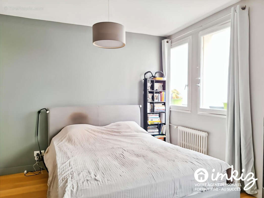 Appartement à PARIS-11E