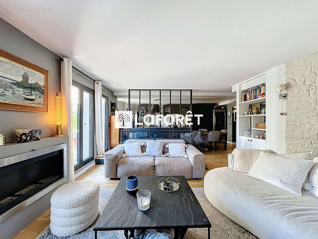 Appartement à CROISSY-SUR-SEINE