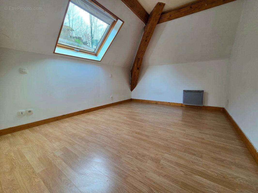 Appartement à SAINT-LAURENT-DU-PONT